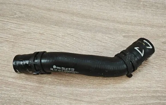 Audi A6 S6 C7 4G Engine coolant pipe/hose 04L121157S