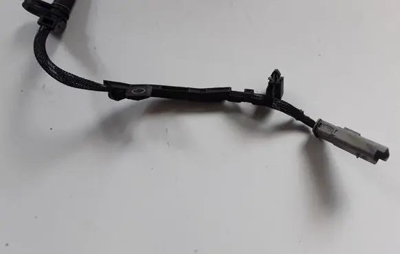 Nissan Juke I F15 Crankshaft position sensor 