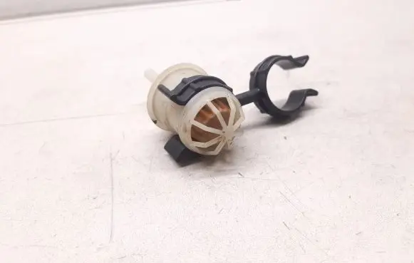 Mercedes-Benz E W212 Turbo solenoid valve A0000780956