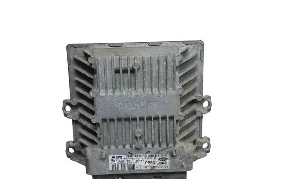 Ford Fiesta Engine control unit/module ECU 3S6112A650JD