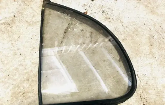 Lexus GS 300 400 430 Rear vent window glass 