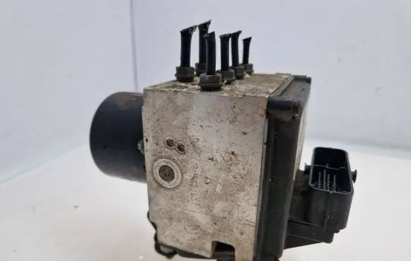 Volkswagen PASSAT B6 ABS Pump 3C0614109AF 16705912 16705712N