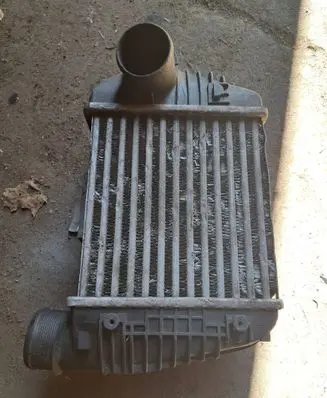 Audi A6 S6 C6 4F Intercooler radiator 4F0145806