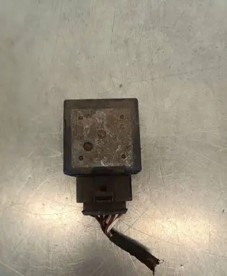 Volkswagen PASSAT B8 Fuel injection pump control unit/module 5Q0906121F VAG2000 1434605492