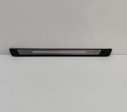 Audi e-tron Front sill trim cover 8W0853373F