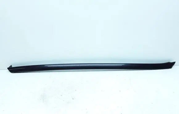Volvo XC60 Windshield trim