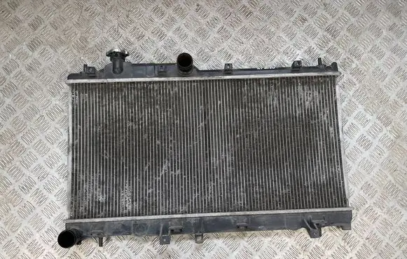 Coolant radiator