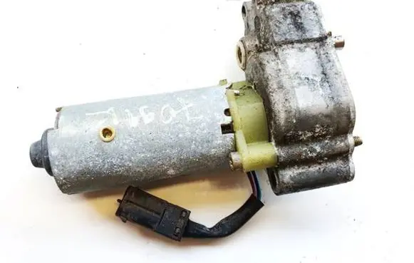 BMW 5 E39 Seat adjustment motor 0130002460 110902f