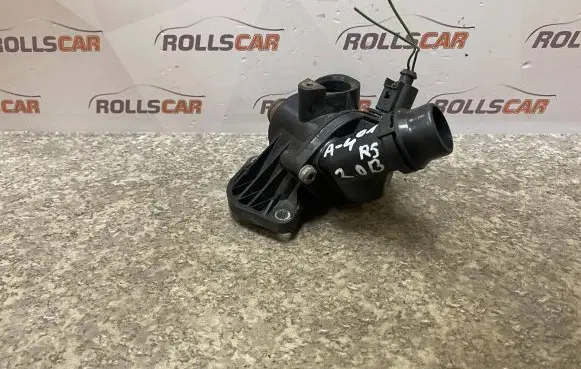 Audi A4 S4 B6 8E 8H Thermostat housing PA66GF30