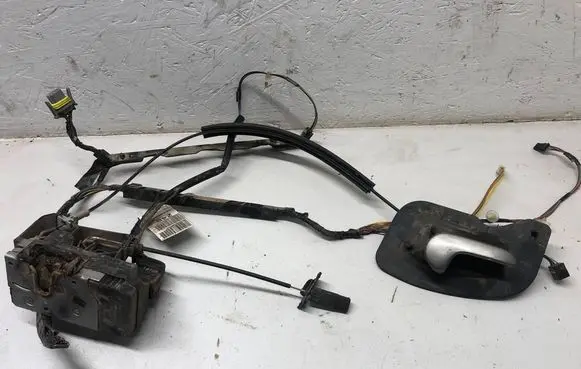 Opel Corsa C Front door interior handle 24423524 8061165 90534748