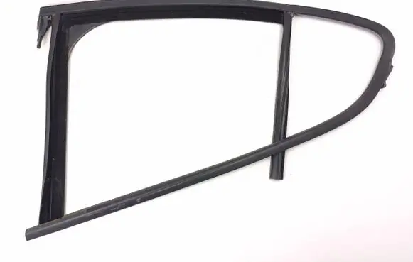 Alfa Romeo Stelvio Rear door window/glass frame 20260505HCR1531
