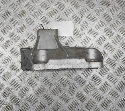 Polestar 2 Engine mounting bracket 31686306