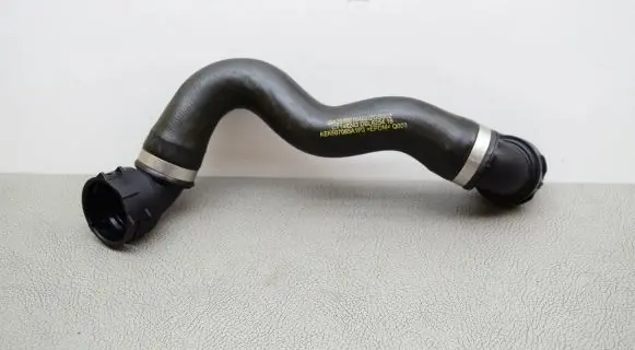 Mercedes-Benz GLC X253 C253 Engine coolant pipe/hose A2535019482