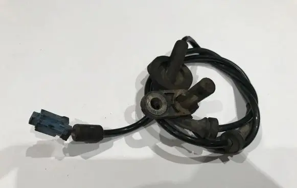 Nissan Almera N16 ABS brake wheel speed sensor 47911bn800