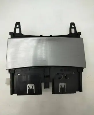 Mercedes-Benz C W204 Ashtray (front) A2046800179 A2046801350