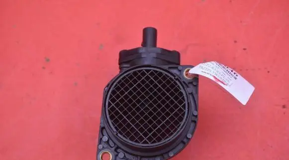 Audi A3 S3 8L Mass air flow meter 06A906461A
