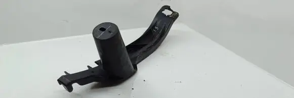 Volkswagen Jetta V Front bumper mounting bracket 1K0807889B