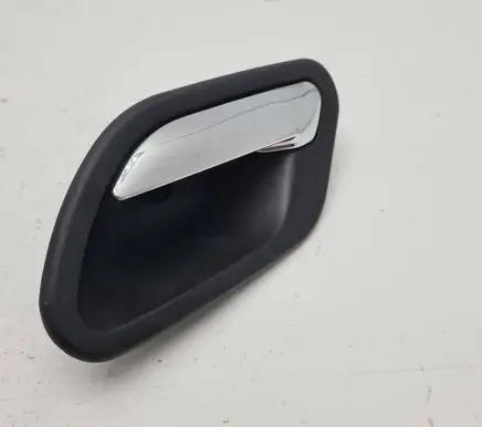 BMW 5 E39 Front door interior handle 7032925