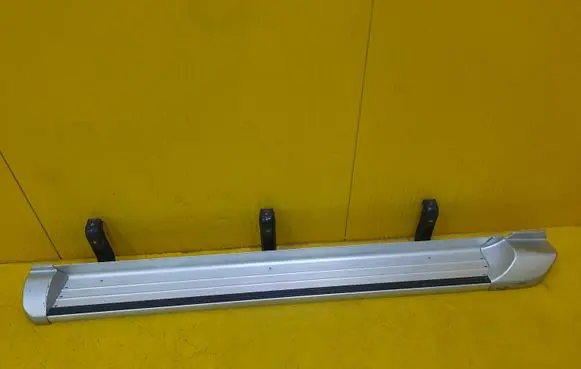 Fiat Fullback Side skirt front trim 
