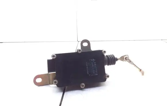Mitsubishi Lancer Central locking motor MB337232 1528005310
