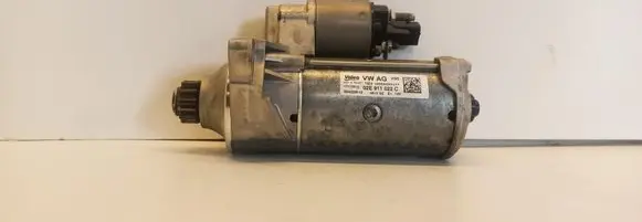 Volkswagen Golf VIII Starter motor 02E911022C