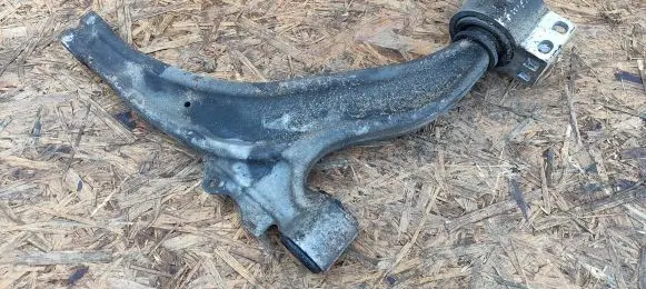 Opel Cascada Front lower control arm/wishbone 13371815