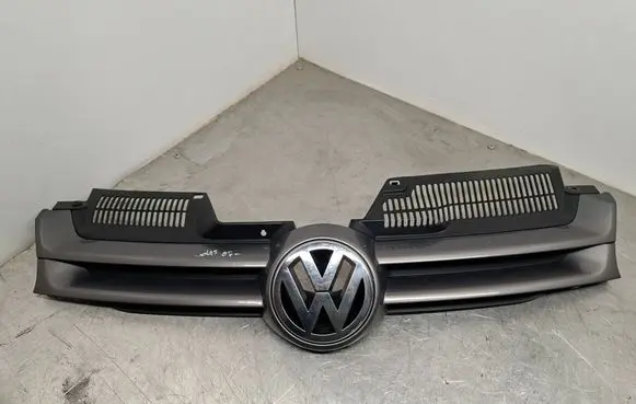 Volkswagen Golf V Front grill 1K0853655A 1K0853651A