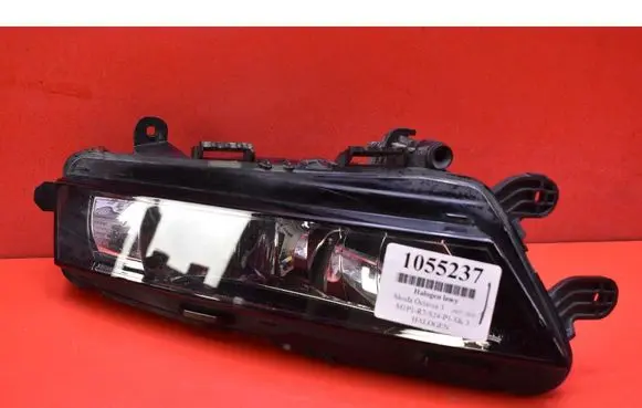 Skoda Octavia Mk3 (5E) Front fog light 5E0941699F