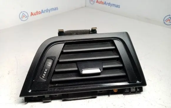 BMW 4 F32 F33 Dashboard side air vent grill/cover trim 9218550 64229218550