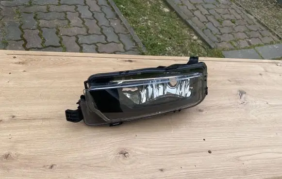 Volkswagen Crafter Front fog light 7C0941661B