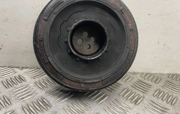 BMW 3 E92 E93 Crankshaft pulley 7800385