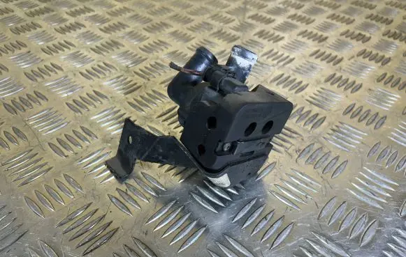 BMW 5 F10 F11 Electric auxiliary coolant/water pump 9239313 6411923931303