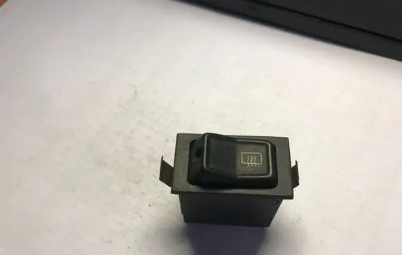 Windscreen/window heater switch