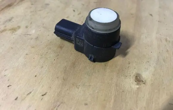 Opel Astra J Parking PDC sensor 13282883
