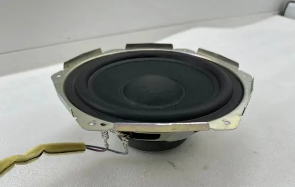 Tesla Model S Subwoofer speaker 1000349002 100483307B