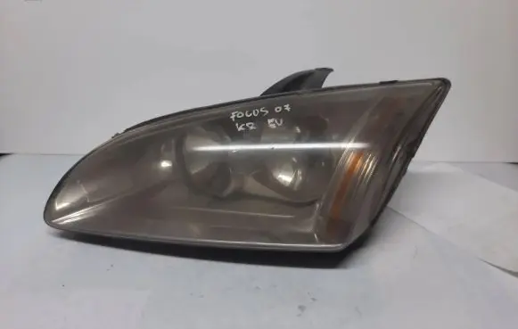 Ford Focus Headlight/headlamp