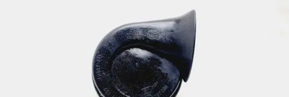 Audi A4 S4 B6 8E 8H Horn signal 8E0951221