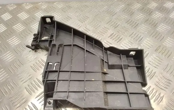 Audi A5 8T 8F Headlight/headlamp mounting bracket 89392979