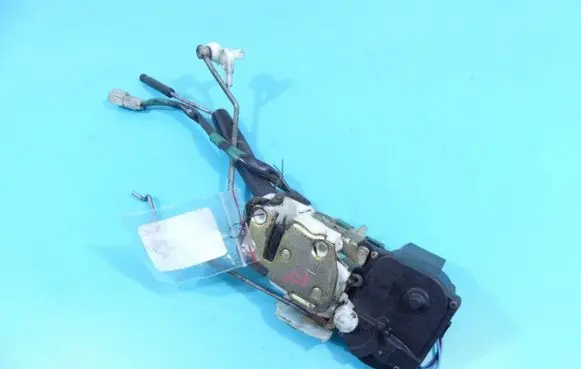 Honda Civic Front door lock IMPRK1356396