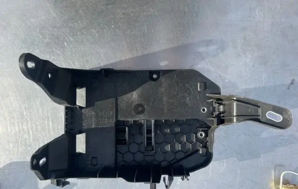 Mercedes-Benz C W206 Other trunk/boot trim element A2065450500 W52323