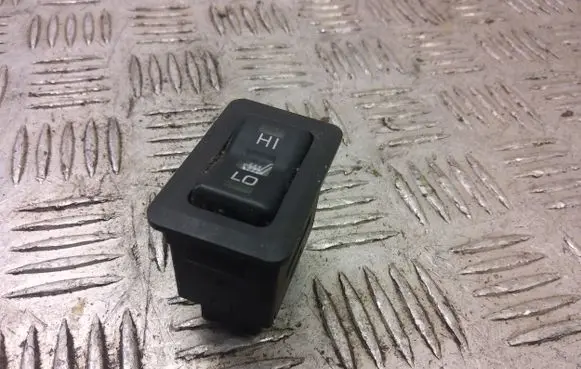 Mitsubishi Outlander Seat heating switch 