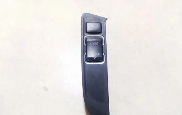 Traction control (ASR) switch