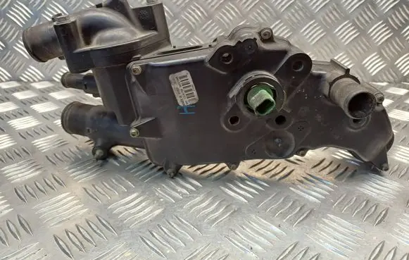Citroen C5 Thermostat/thermostat housing 9643212480 9633699980