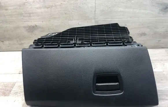 BMW 5 F10 F11 Glove box 9192994 112420 107973