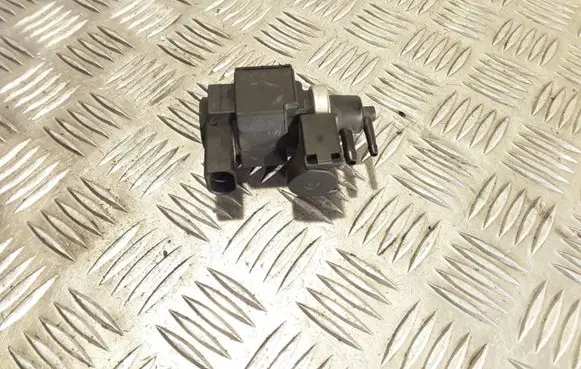 Volkswagen Phaeton Turbo solenoid valve 059906629A