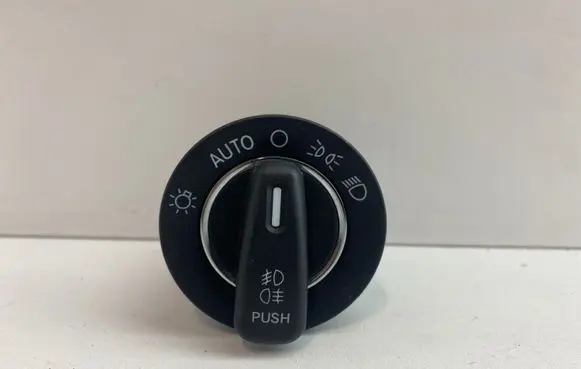 Maserati Levante Light switch 68240387AC 10112187