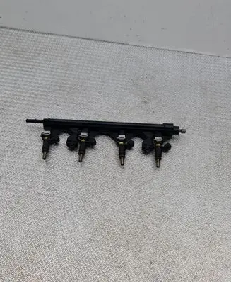Citroen C3 Fuel injectors set V7575645 2510102378