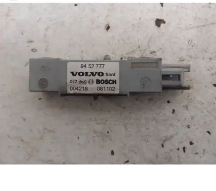 Volvo V70 Airbag deployment crash/impact sensor 9452777 004218 081102