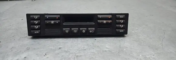 BMW 7 E38 Climate control unit 64116903202 00045806