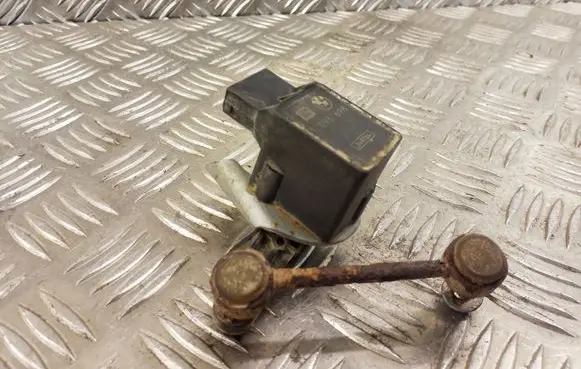 BMW 5 E39 Headlight/headlamp level sensor 1093698
